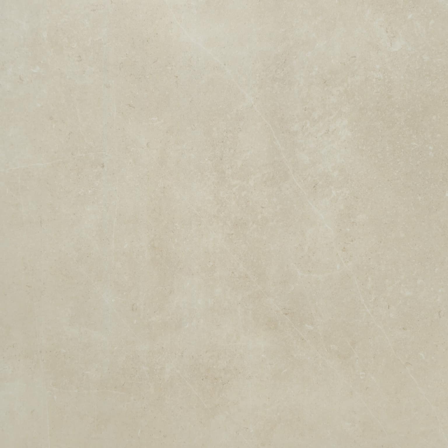 Liora Beige, beige natuursteenlook keramische tegel met mat grip afwerking